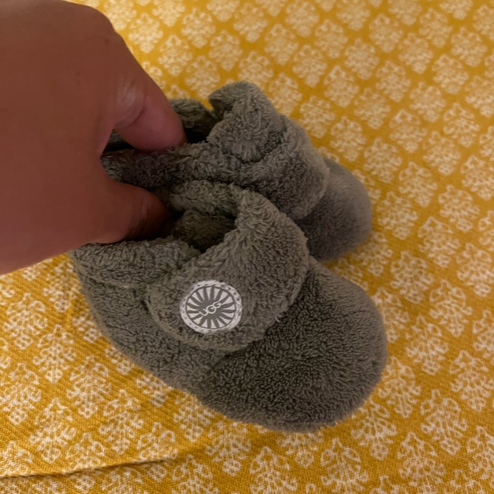 Bixbee terry cloth UGG booties